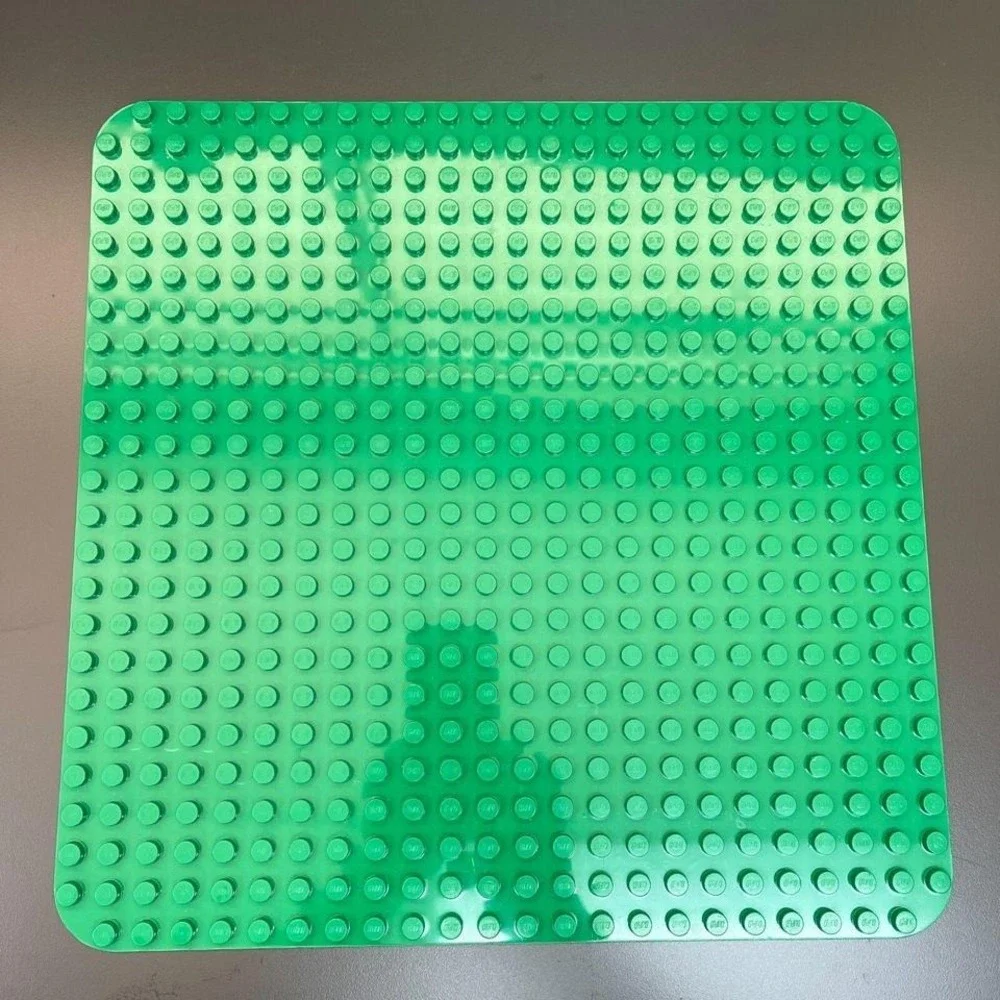 Lego Group 4268 Duplo Base Plate 15